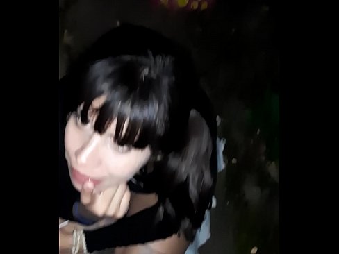 ❤️ Tänaval paisunud peenise vastu kommi eest ❤️ Porno fb at us et.freepornhdonlinegay.ru ❤